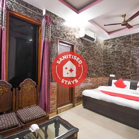 Oyo 67033 Hotel Sahil Plaza Una  Kültér fotó