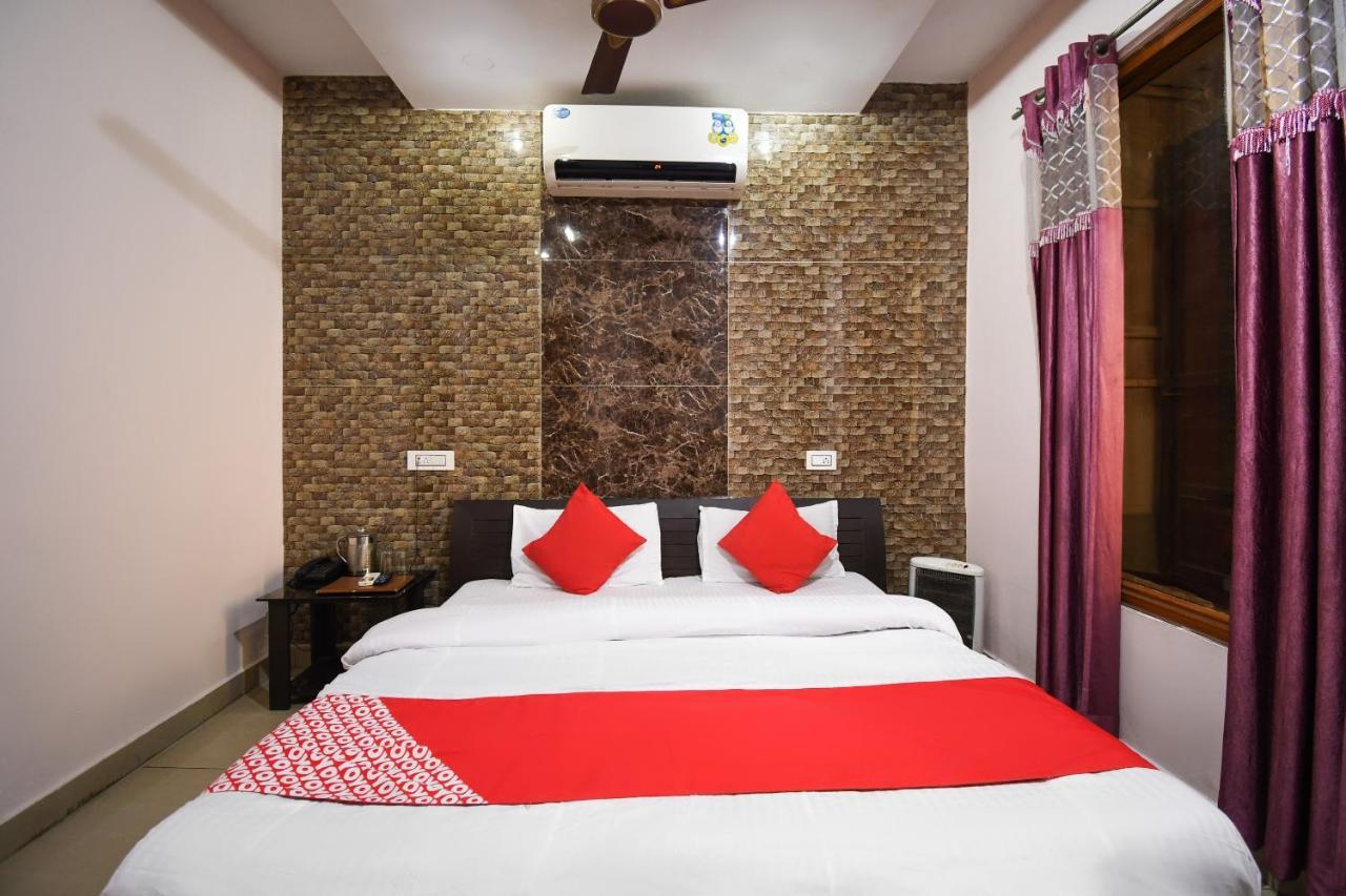 Oyo 67033 Hotel Sahil Plaza Una  Kültér fotó