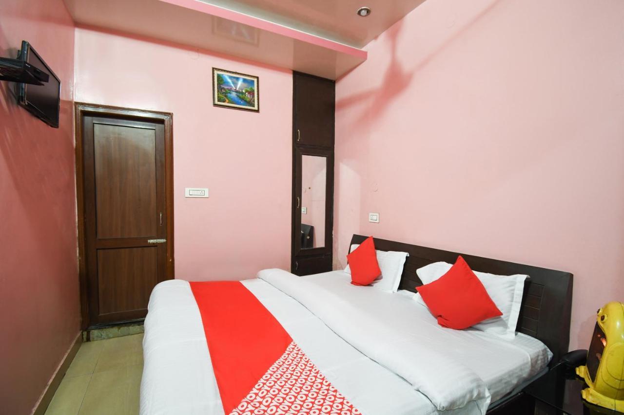 Oyo 67033 Hotel Sahil Plaza Una  Kültér fotó